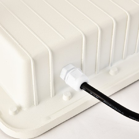 聚光款太阳能投光灯 一拖二农村家用户外防水200W投射灯LED庭院灯