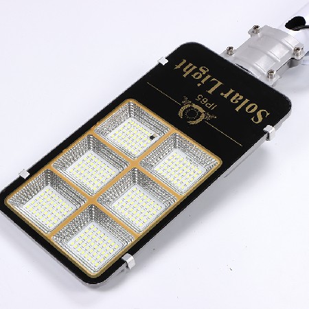 太阳能路灯分体式新农村工程道路多杯广角庭院花园光控遥控路灯